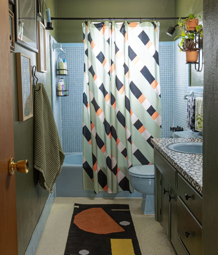 15 Best Small Bathroom Shower Ideas with Photos | Apartment Therapy